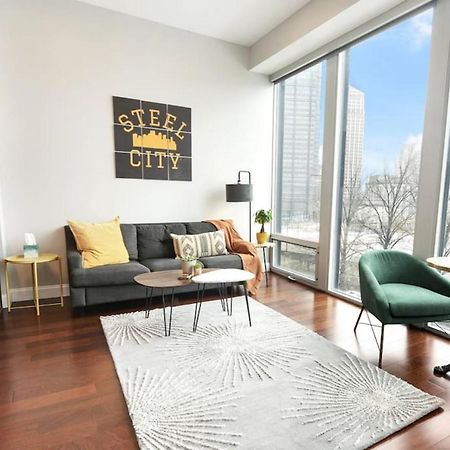 Hostwise Stays - The Washington At Chatham - Free Parking, Private Gym, Skyline Views! Pittsburgh Extérieur photo